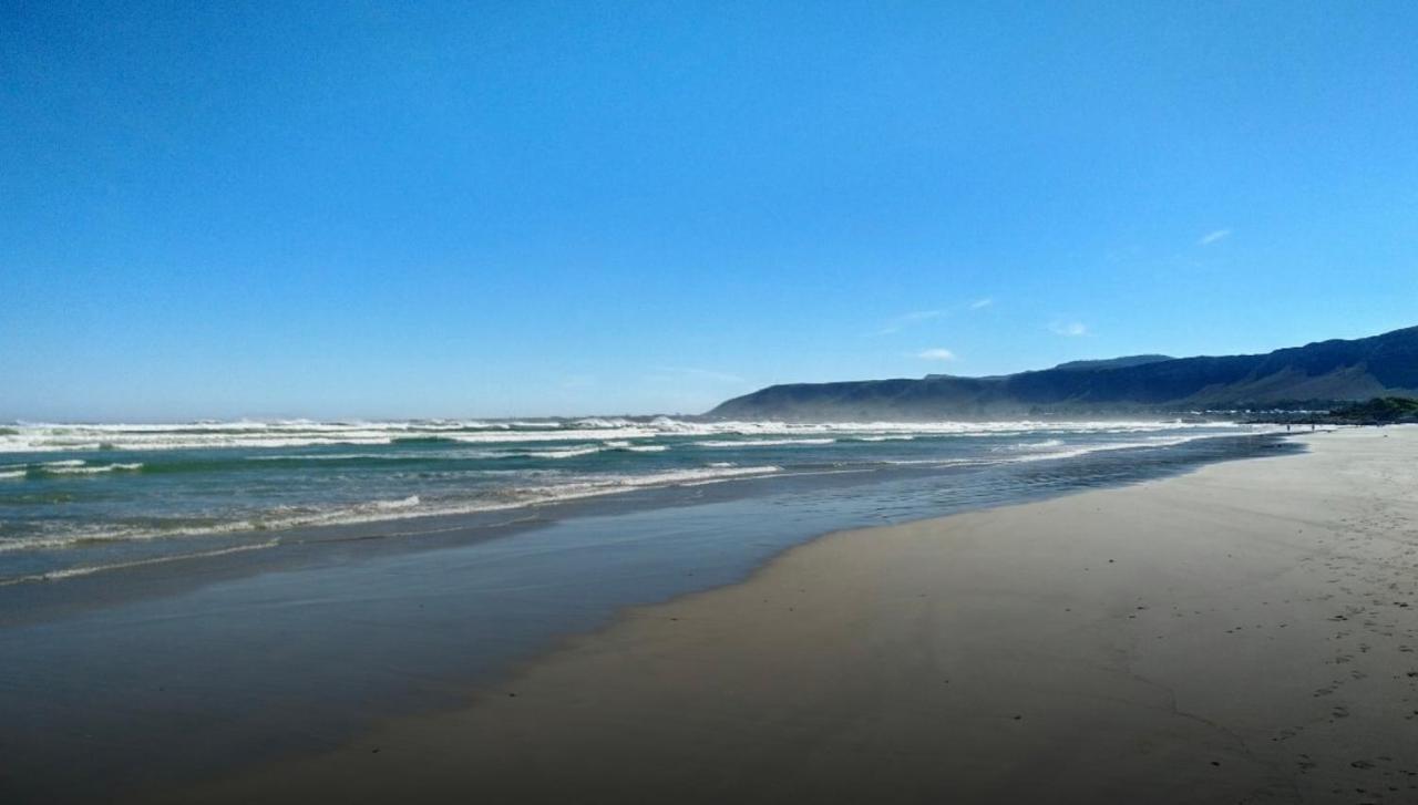 Hermanus Haven, Entire Home, On The Sea, Private Pool, Secure ภายนอก รูปภาพ
